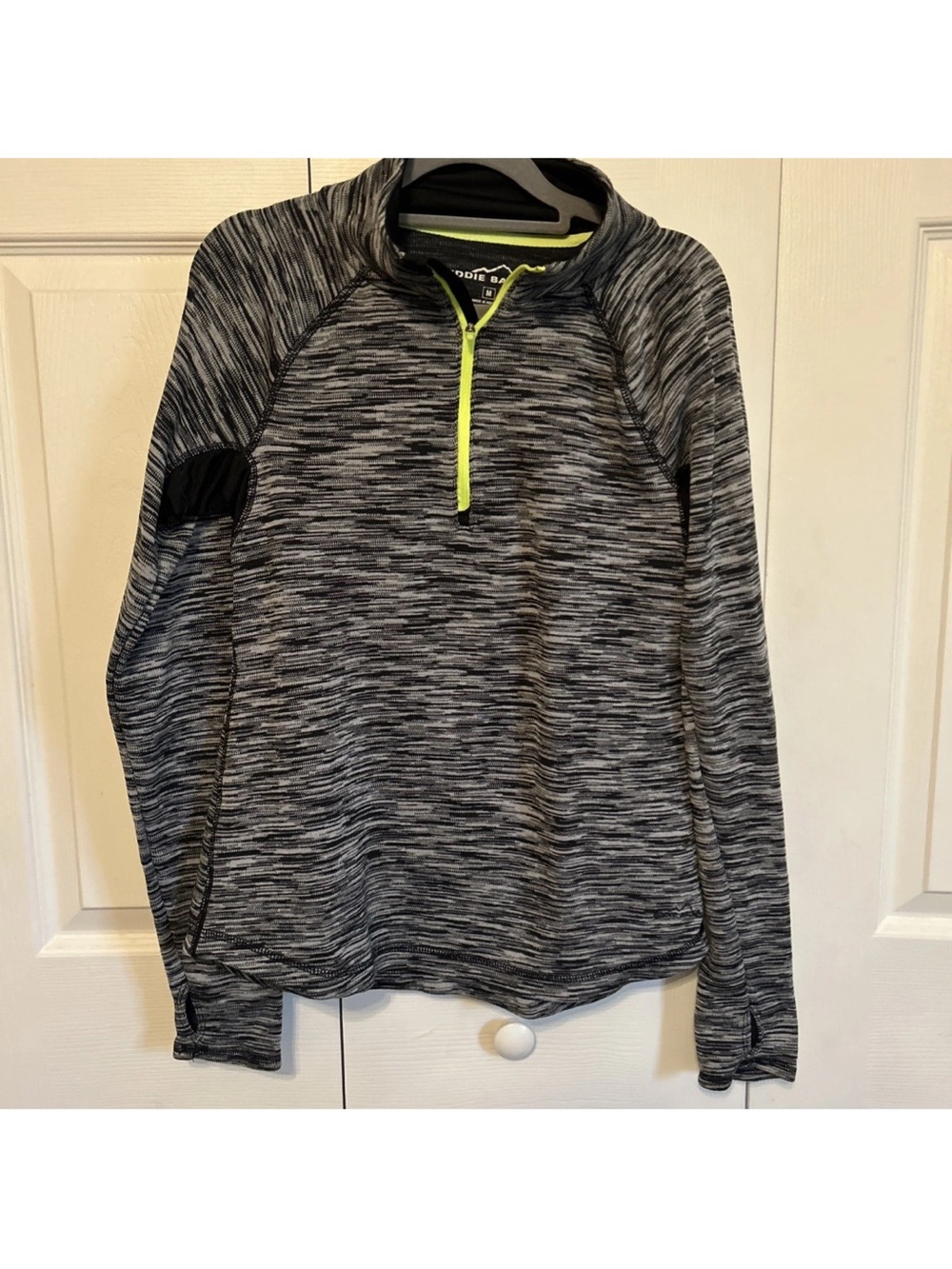 Eddie Bauer heathered Gray Quarter-Zip Pullover with Lime Accents women’s Sz M